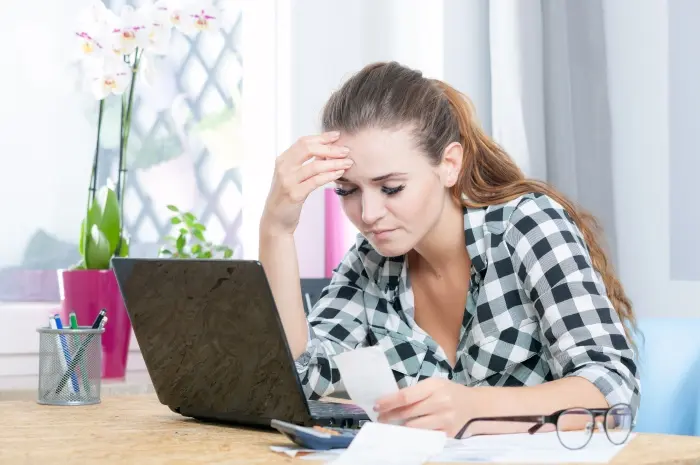 Cara Efektif Mengelola dan Menghindari Jerat Utang Pinjaman Online